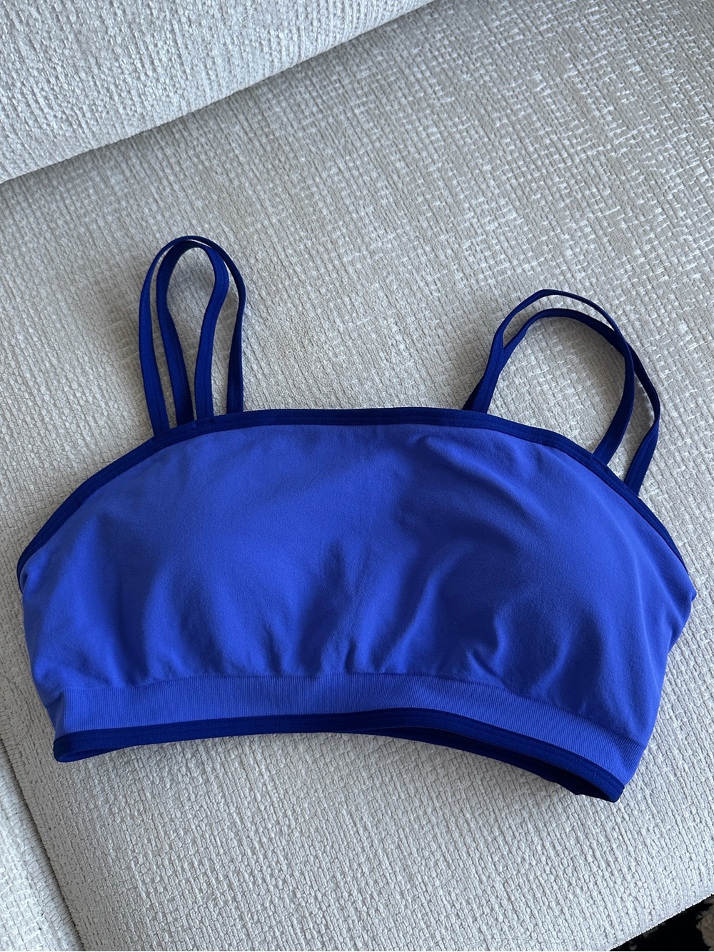 Fabletics Seamless Low Impact Sports Bra